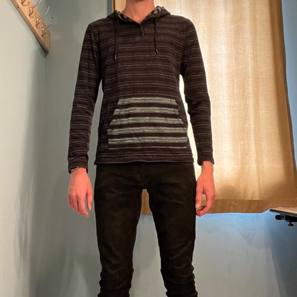 On The Byas Hoodie/Long-Sleeve Hybrid